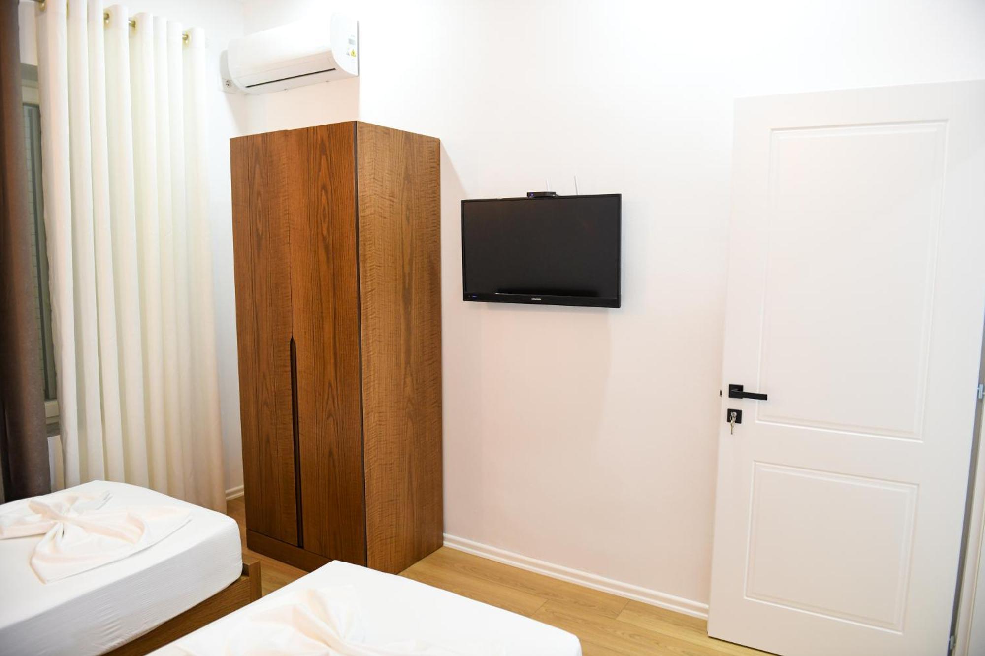Guest House Cela City Centre Berat Luaran gambar