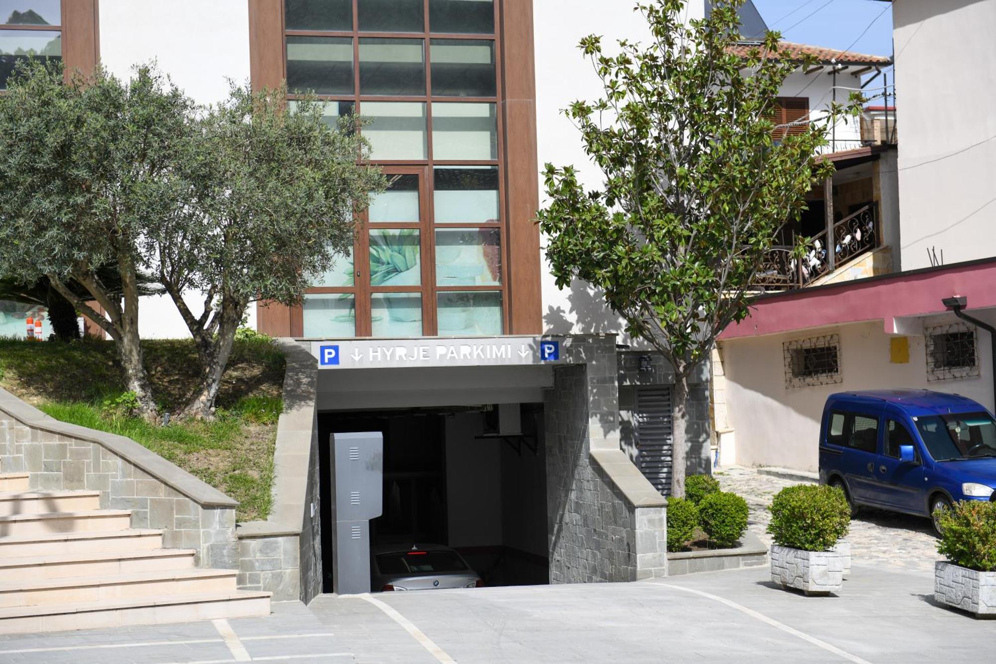 Guest House Cela City Centre Berat Luaran gambar