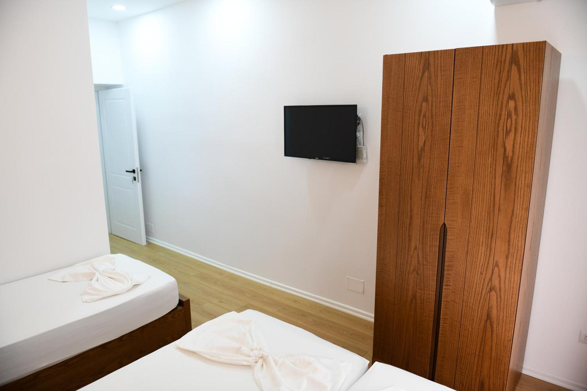 Guest House Cela City Centre Berat Luaran gambar