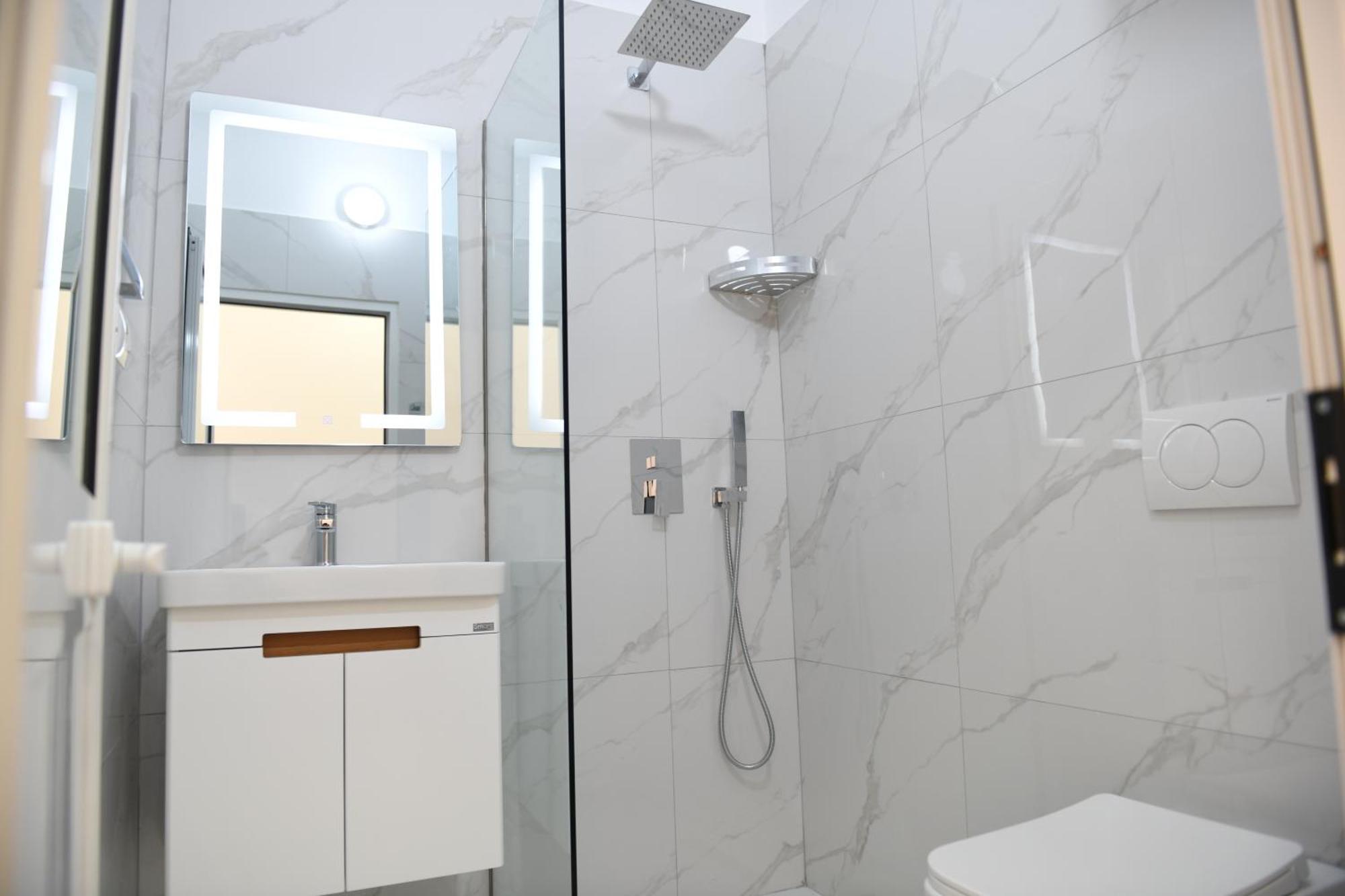 Guest House Cela City Centre Berat Luaran gambar